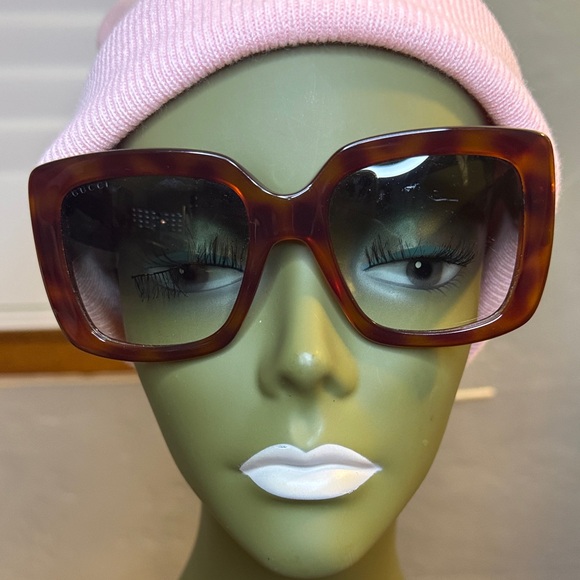 Gucci Brown Oversized Sunglasses